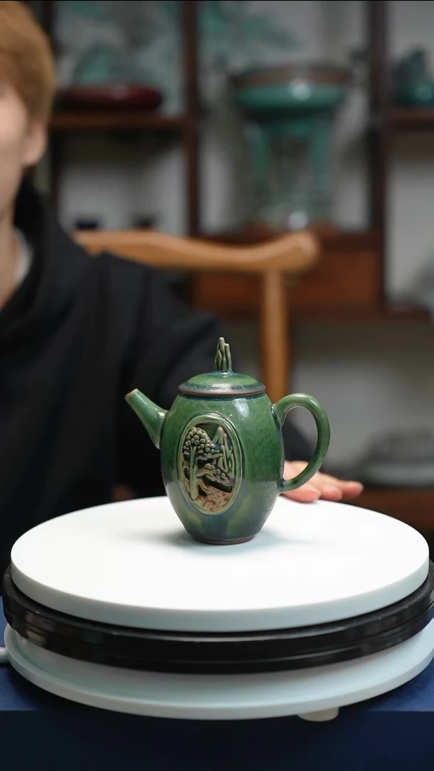 迎客松壶 墨绿色茶壶炉钧釉