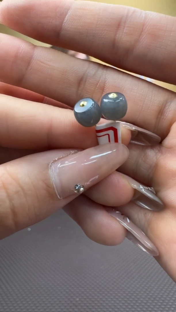 【闪购商品】和田玉耳饰18K金镶嵌一对