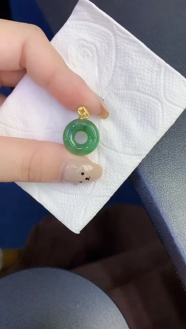 颈饰未镶嵌翡翠缅甸天然翡翠A货