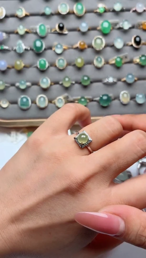 银S925镶嵌戒指翡翠.