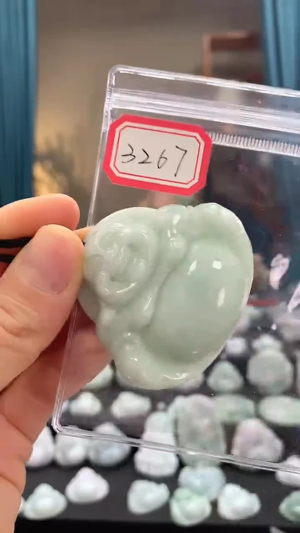 颈饰未镶嵌翡翠佛公3267