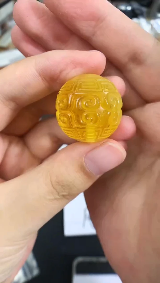 蜜蜡未镶嵌珠宝奇石1