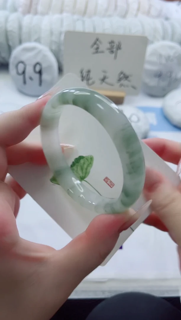 未镶嵌手镯石英质玉多样性发货C82