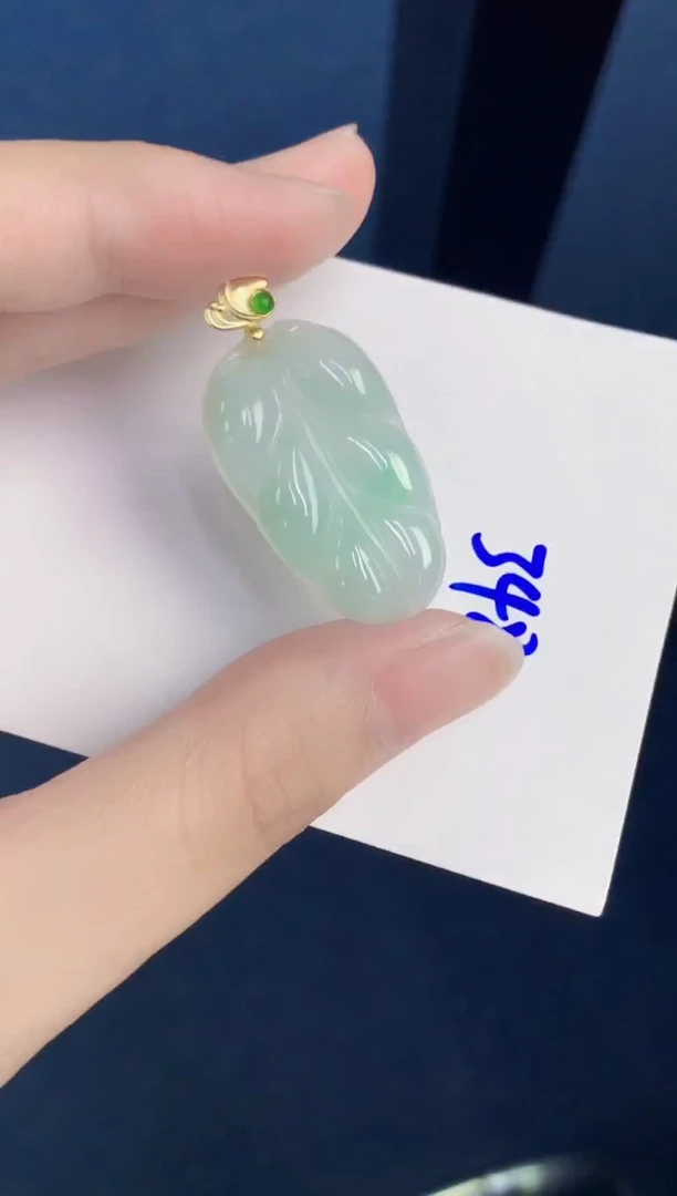颈饰未镶嵌翡翠天然翡翠缅甸A货