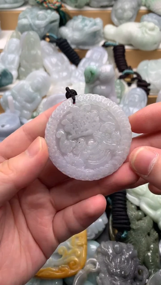 吊坠(不含链)未镶嵌翡翠1