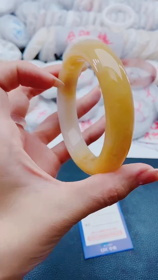未镶嵌手镯石英质玉L99-66-67