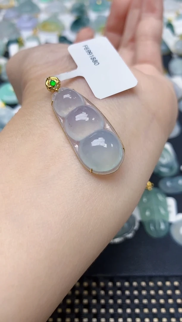 颈饰18K金镶嵌翡翠天然缅甸A货翡翠