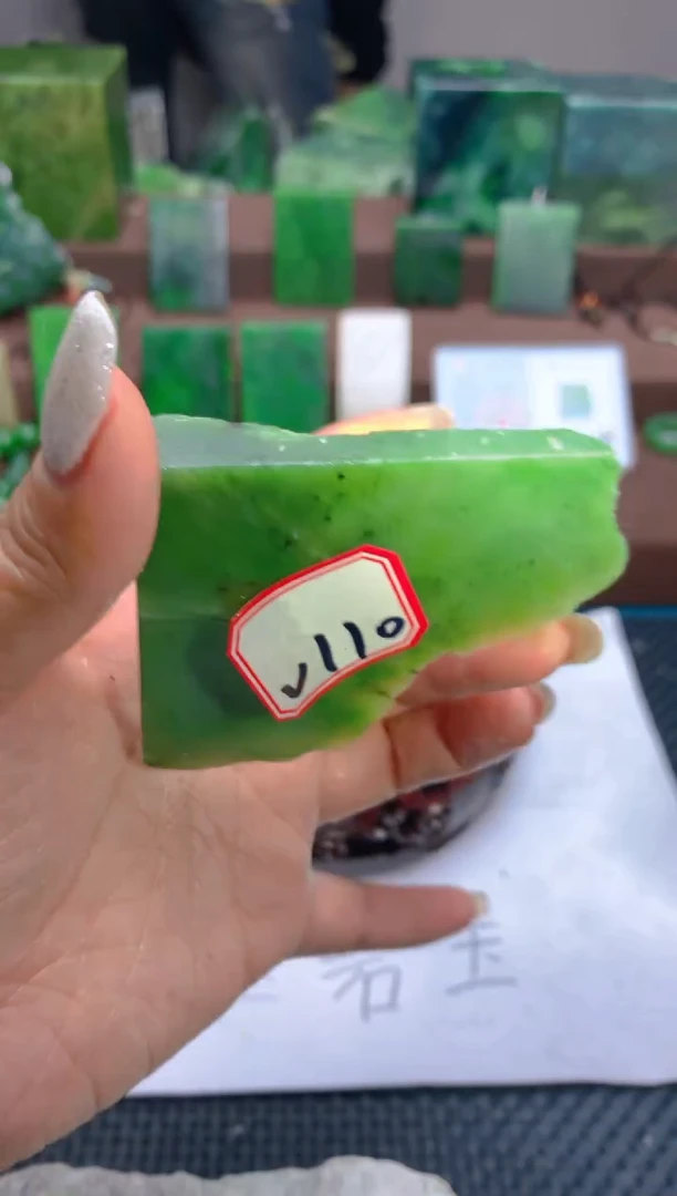 【闪购商品】和田玉未镶嵌珠宝半成品110