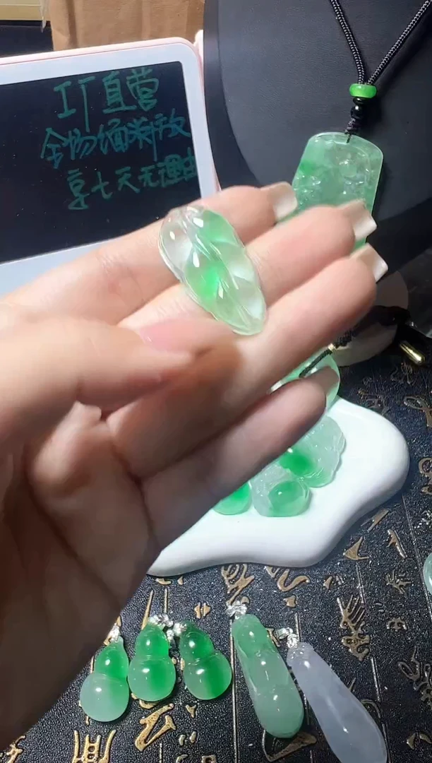 颈饰未镶嵌翡翠所见即所得，一图一物