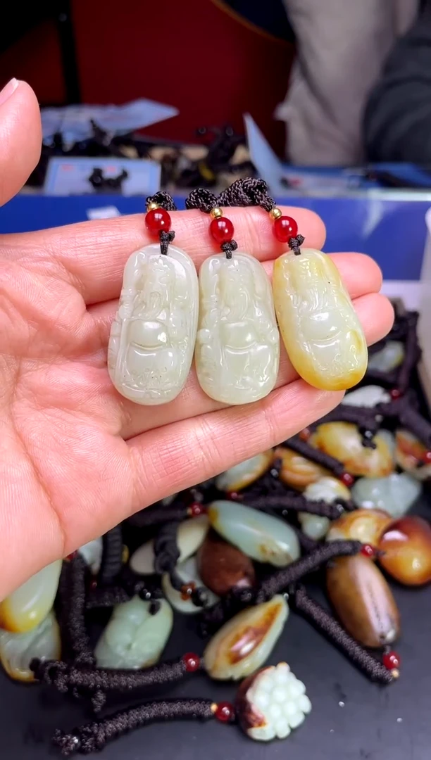 【闪购商品】和田玉颈饰未镶嵌3123