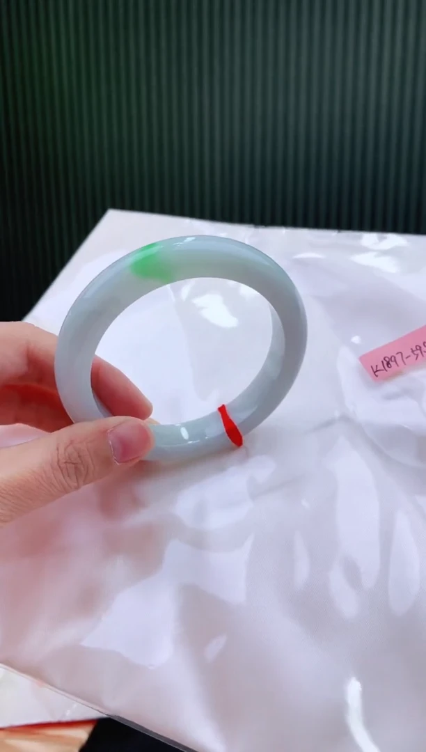 未镶嵌手镯翡翠59+