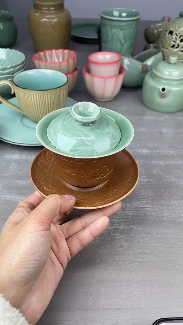 青瓷仓储清仓福利微微暇