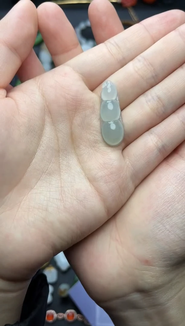 颈饰未镶嵌翡翠福豆06