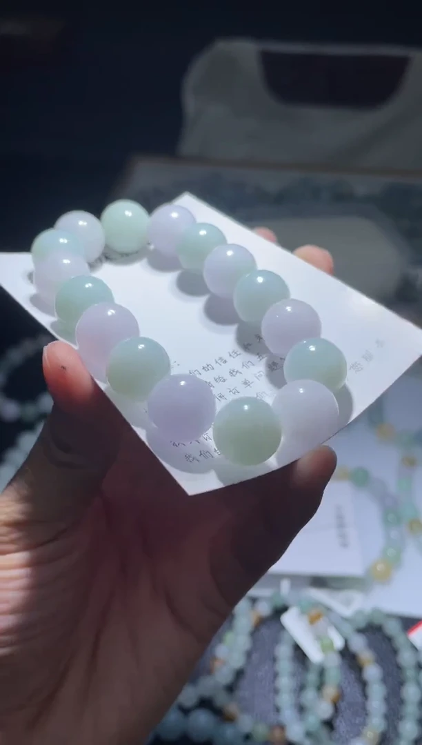 未镶嵌定制翡翠翡翠手串