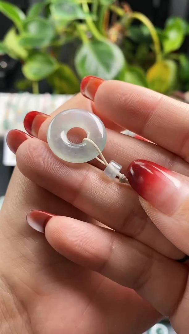 【闪购商品】翡翠裸石翡翠甜甜圈