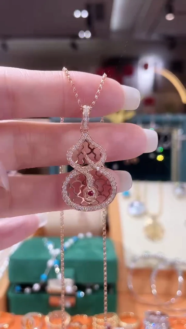 颈饰钻石18K金镶嵌项链