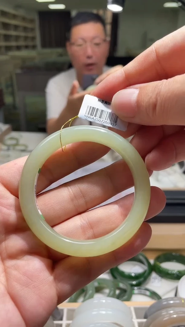 未镶嵌手镯和田玉56圈口 0937
