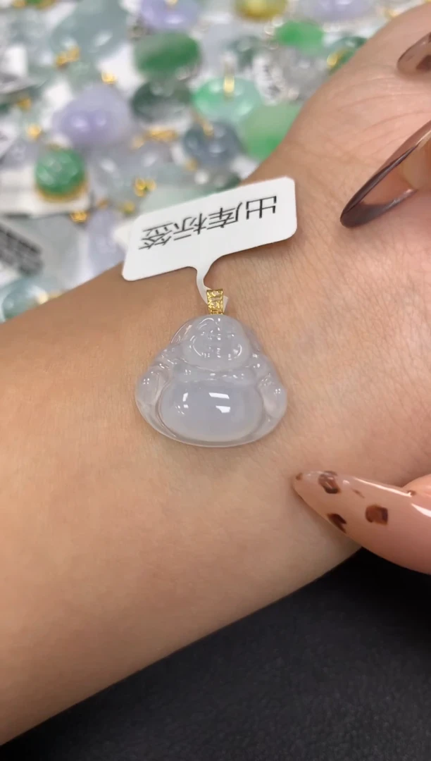 颈饰18K金镶嵌翡翠a货假一赔三支持复检百元上9元证书费自理