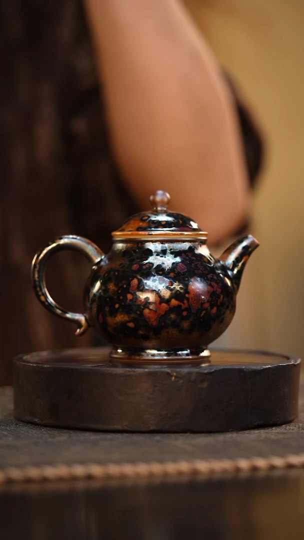 56柴房陶瓷柴烧斑鹿高潘壶