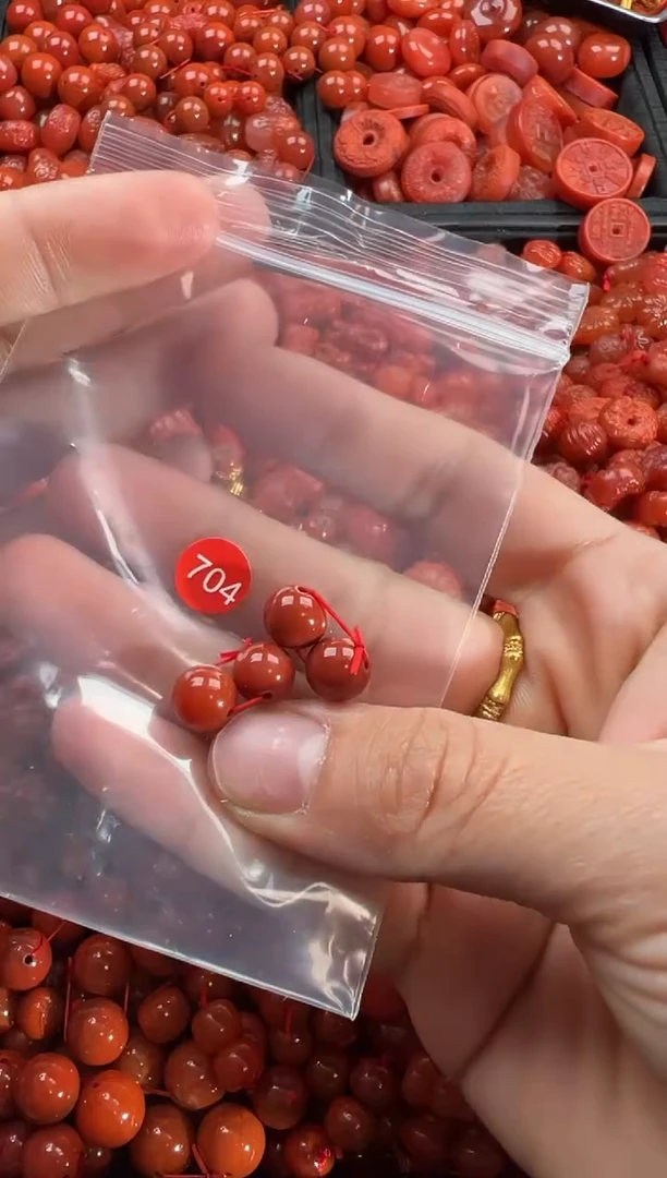 【闪购商品】南红玛瑙颈饰未镶嵌1