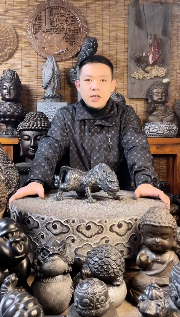 【闪购商品】30走吸水兽天然青石雕刻