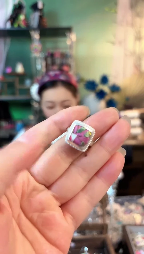 织绣彩云南阁非遗老绣605