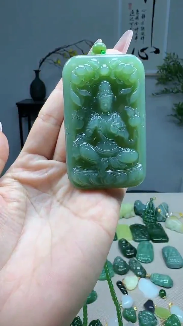 未镶嵌和田玉挂件1