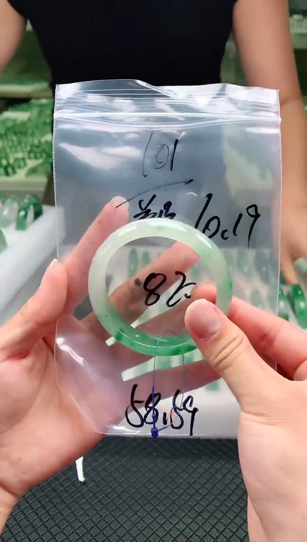 未镶嵌手镯石英质玉天然非洲翠手镯58-59圈口101号