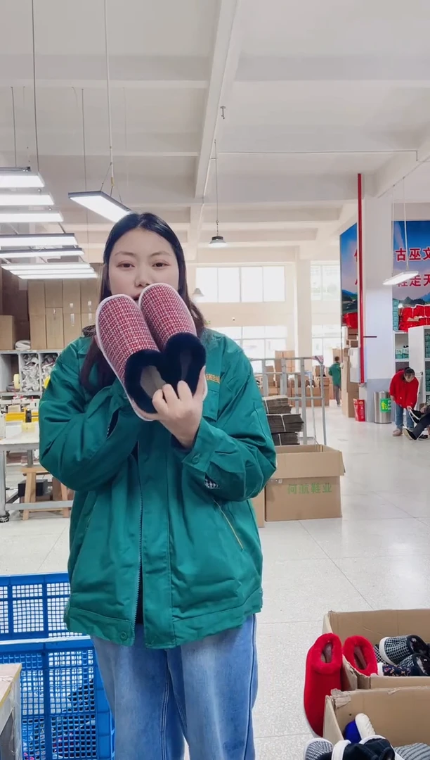 5-10麦红毛圈棉鞋39码