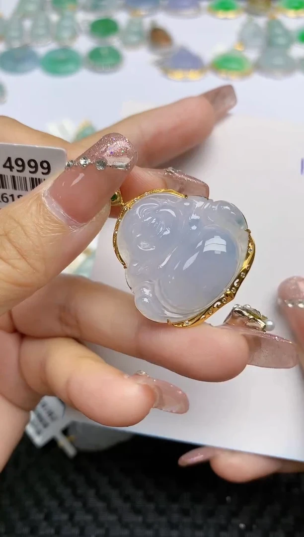 【闪购商品】翡翠颈饰18K金镶嵌天然A货翡翠 135