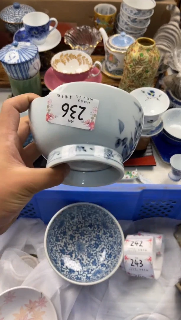 用****莎轩轩瓷器 闪购类型 定向 用户81735827