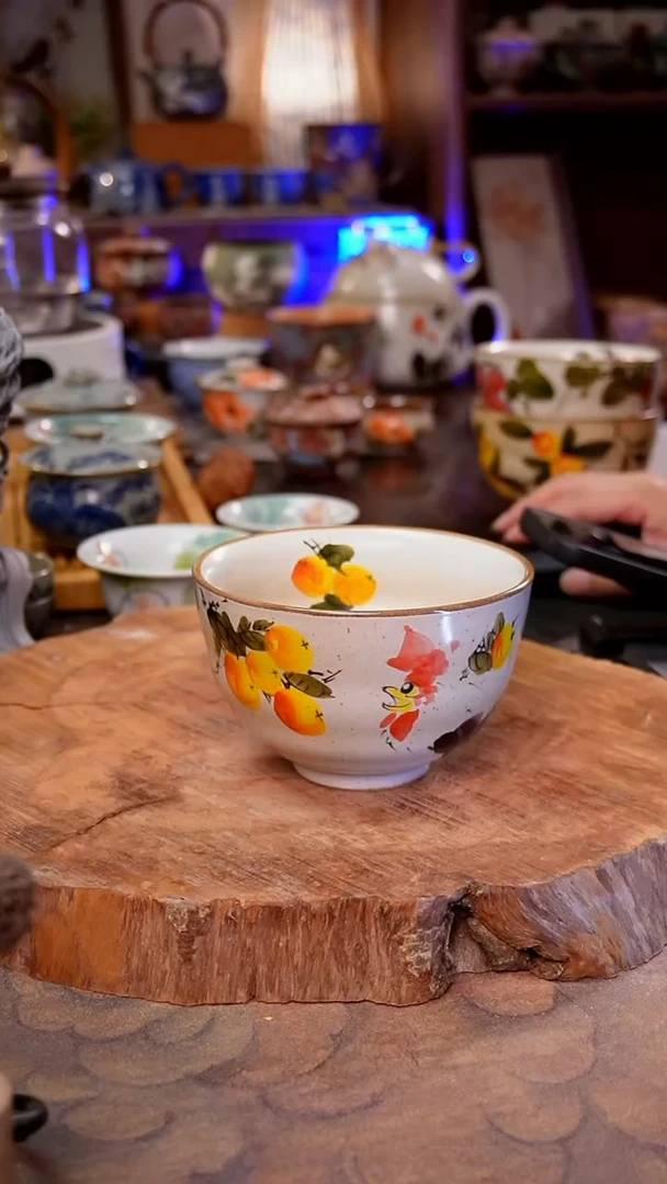 摆件琵琶公鸡景德镇手工手绘