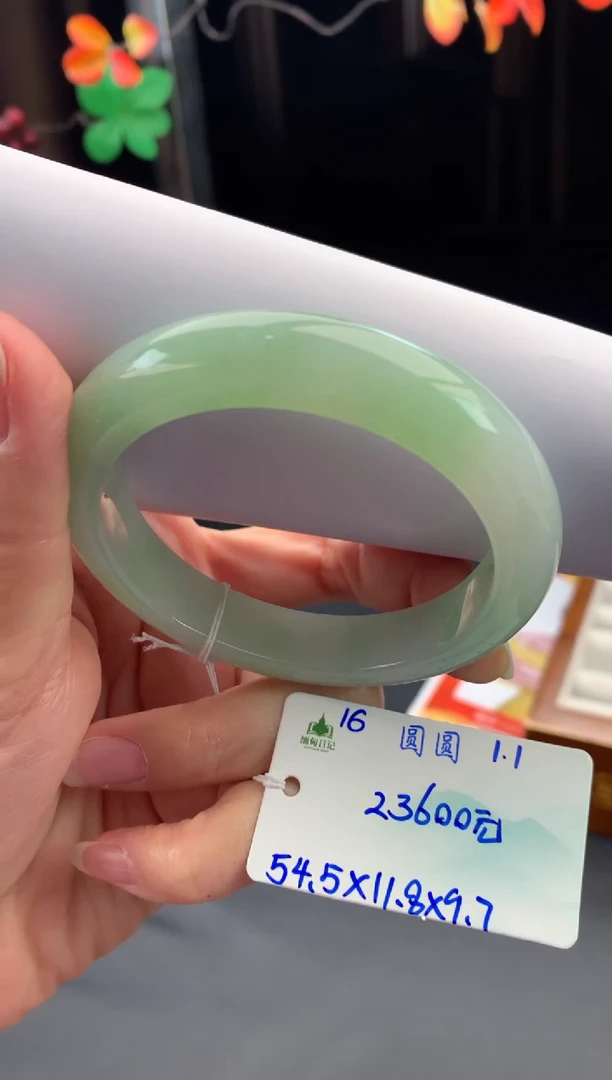 未镶嵌手镯翡翠翡翠自带#送人#，假一赔三