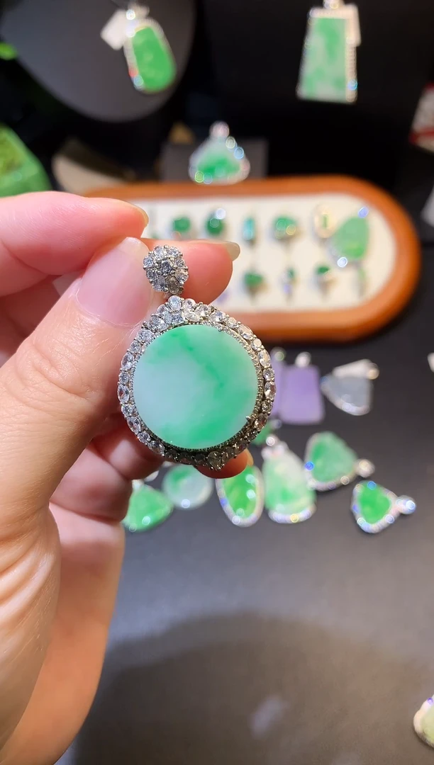 翡翠银S925镶嵌吊坠(不含链)翡翠圆无事牌吊坠