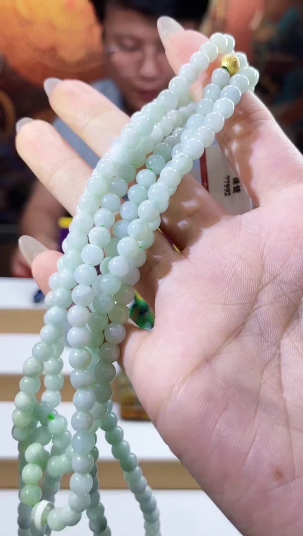 翡翠未镶嵌颈饰多样性发其一珠链