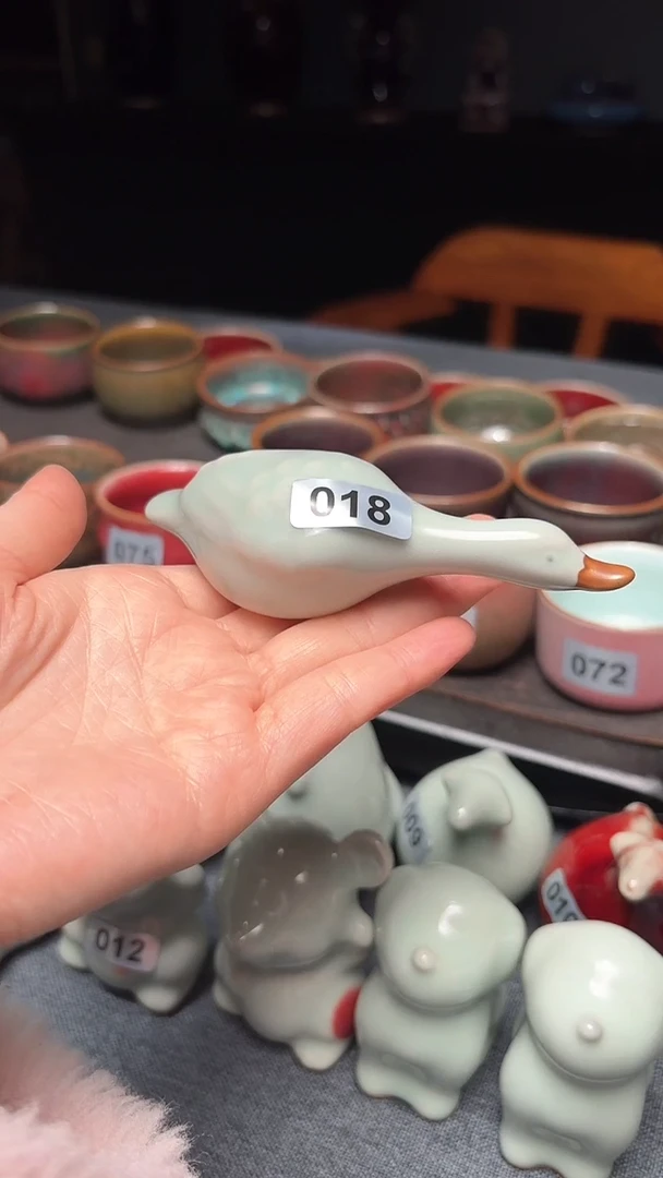 【闪购商品】钧瓷茶宠    福利专场