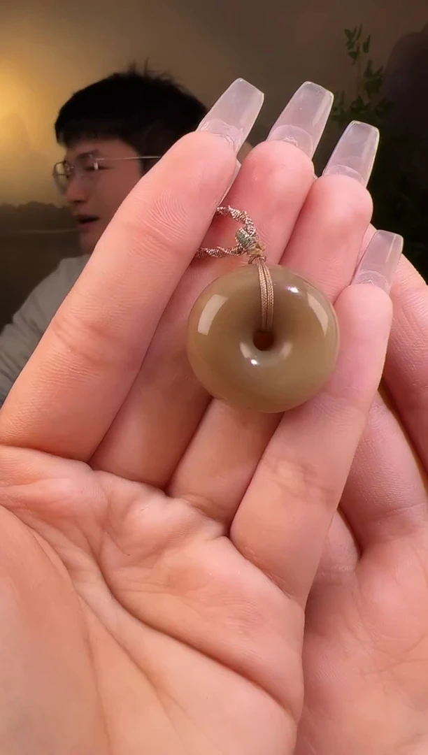 【闪购商品】和田玉颈饰未镶嵌扣 多样性发