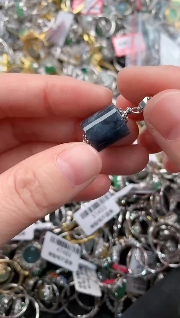 银S925镶嵌戒指翡翠444              6