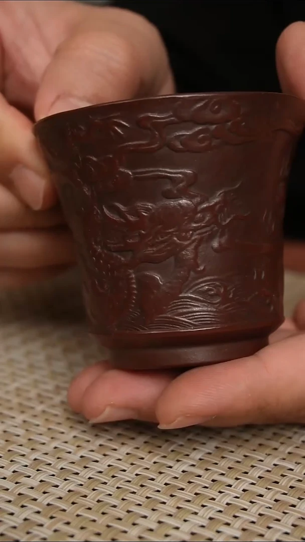 茶杯紫砂宜兴紫砂茶杯龙纹浮雕主人杯