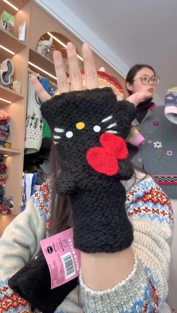 羊毛黑色Kitty手套
