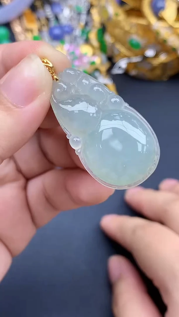 颈饰18K金镶嵌翡翠226-春日珠宝