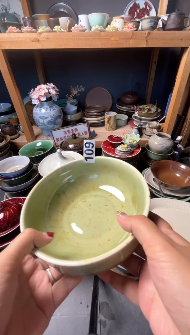 瓷片喵109枣红花手工钵