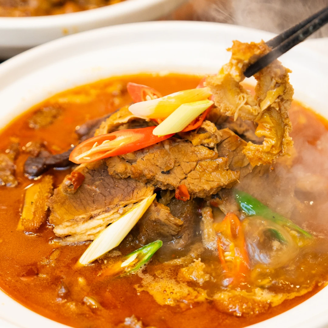 鲁钵士 红烧牛肉牛肚钵1000g+干锅牛杂600g 常德钵子菜 顺丰包邮