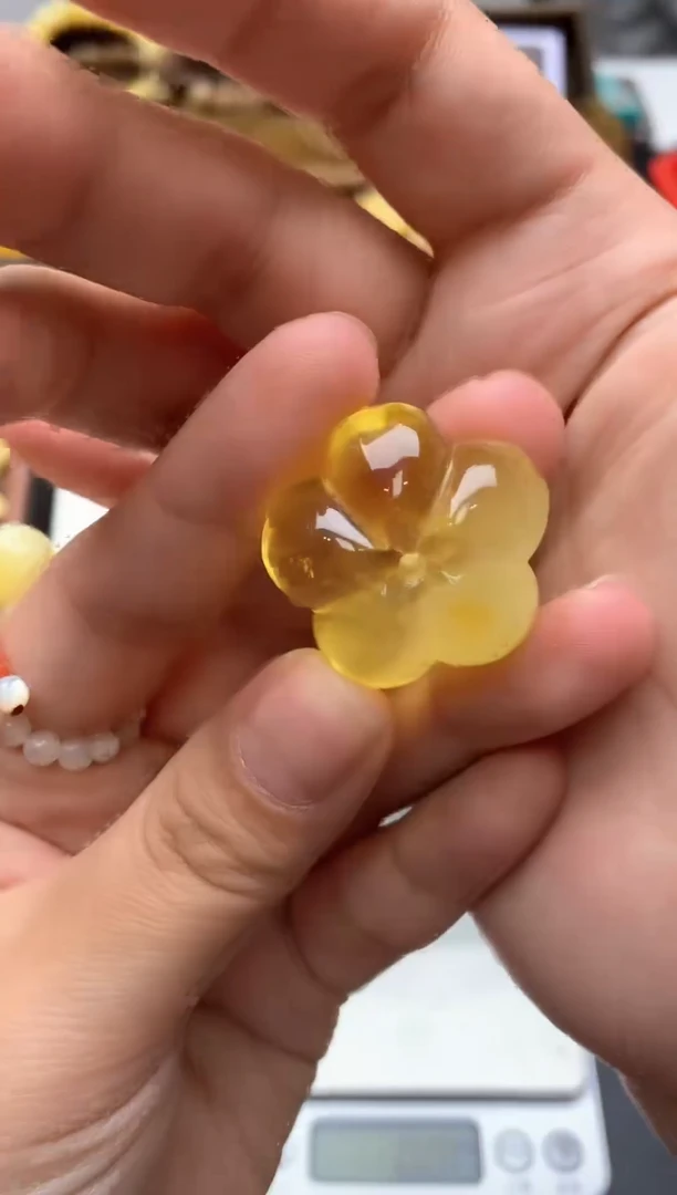 【闪购商品】琥珀珠宝奇石未镶嵌093琥珀蜜蜡微瑕花粉小坑气泡