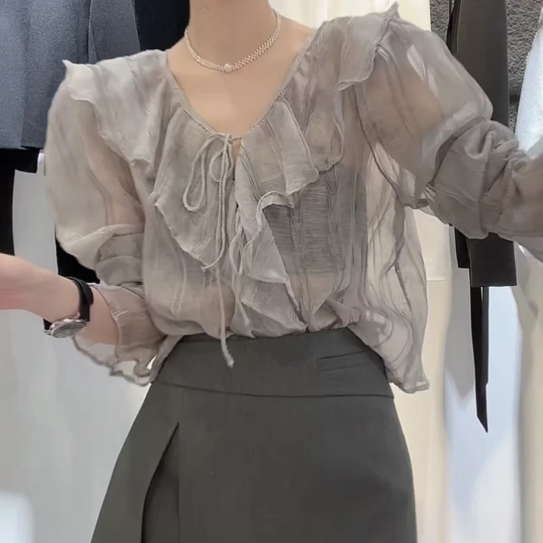 法式荷叶边长袖衬衫V领设计感小众上衣