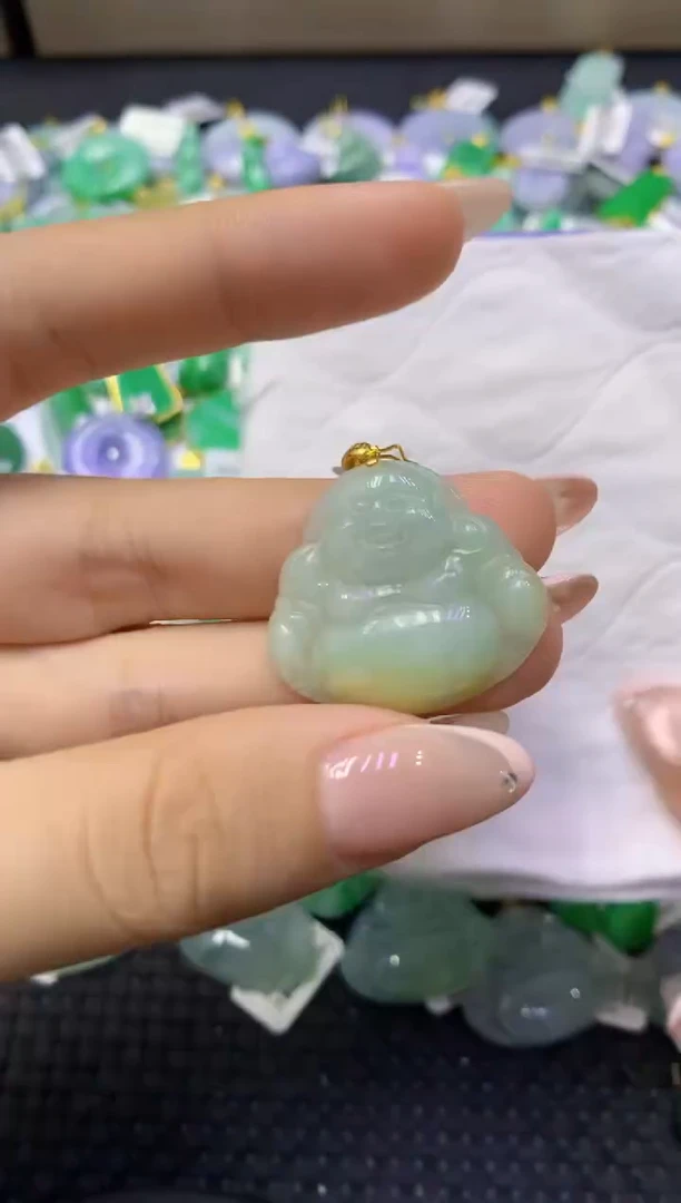 颈饰未镶嵌翡翠天然缅甸翡翠A货