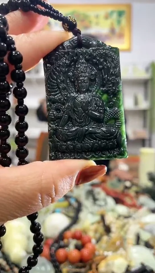 未镶嵌岫玉挂件