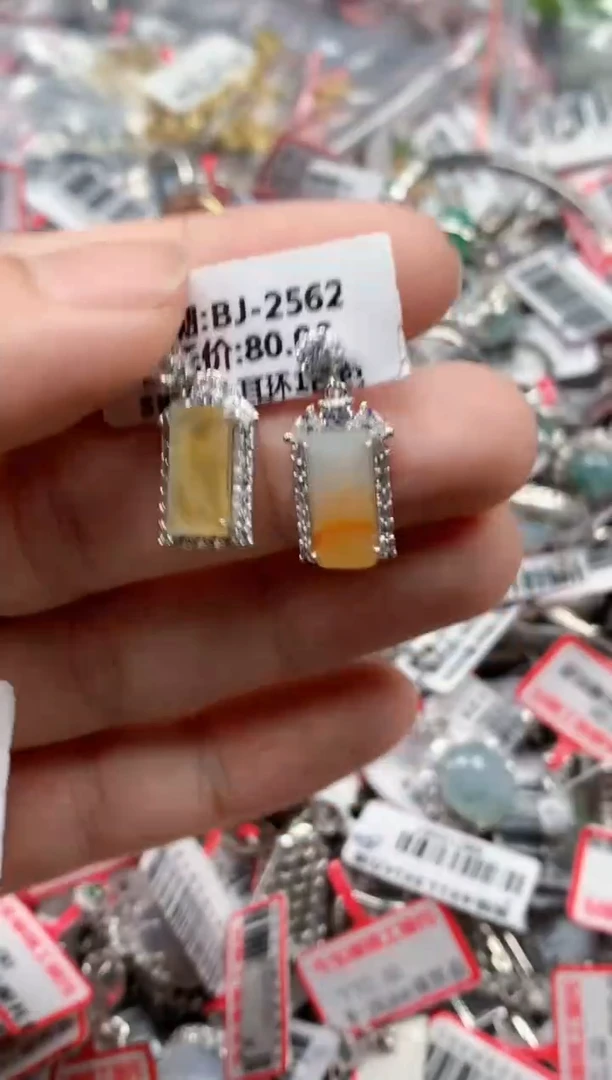 银S925镶嵌戒指翡翠天然A货缅甸翡翠
