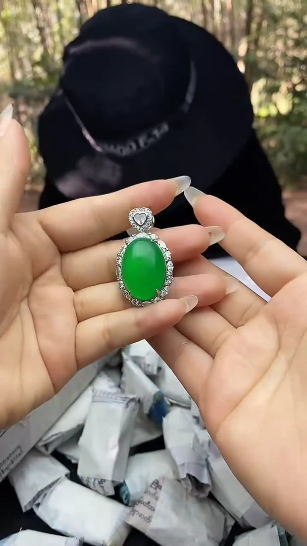 满色吊坠   所见即所得