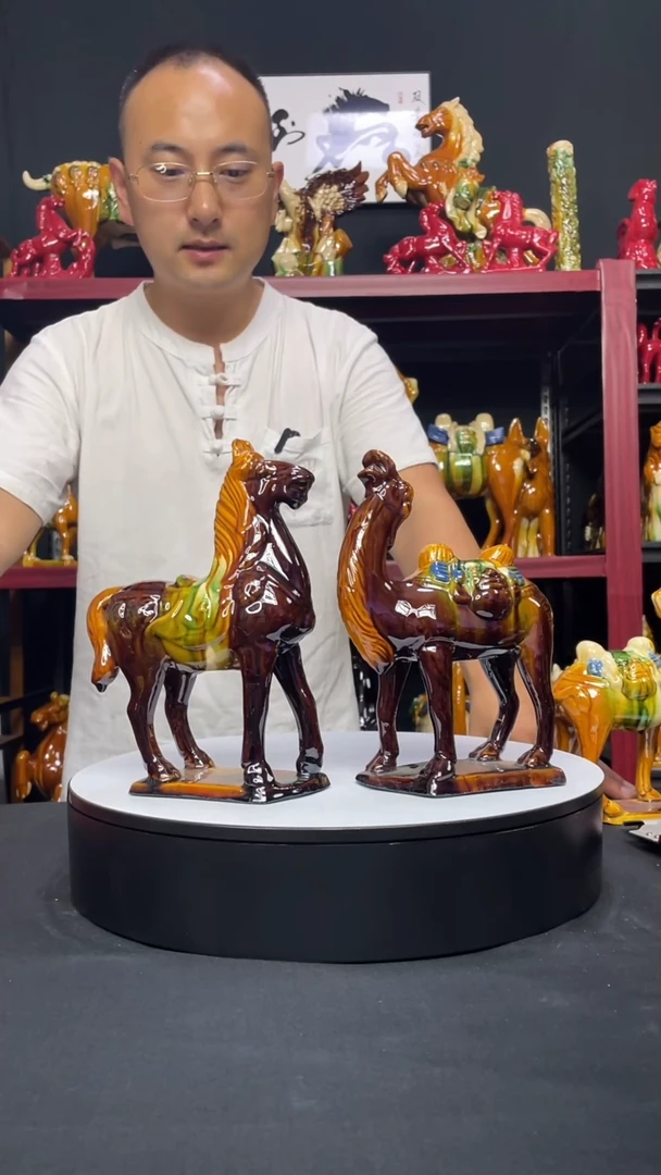 陶瓷小小将军马+小骆驼棕色1对H21cm